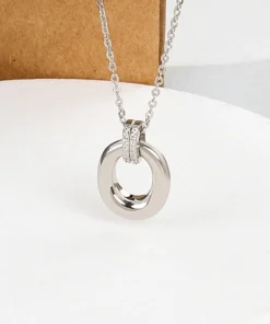 Ovey Necklace
